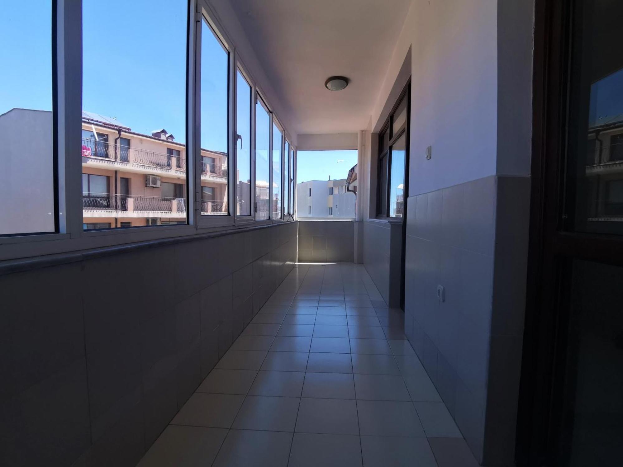 Lazur Seaview Apartment Pomorie Exteriör bild